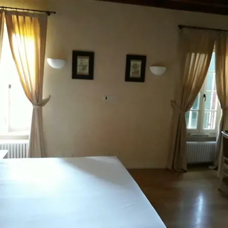 Borgo Machetto * Desenzano del Garda